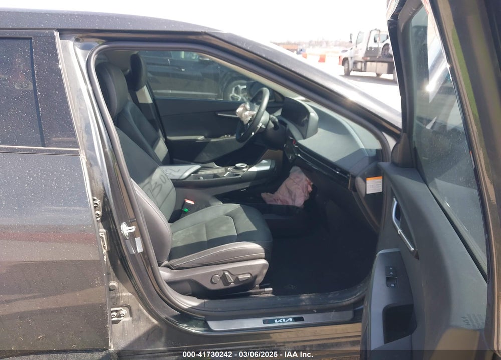 2023 KIA EV6 WIND VIN: KNDC34LA6P5610899