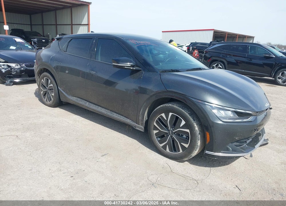 2023 KIA EV6 WIND VIN: KNDC34LA6P5610899