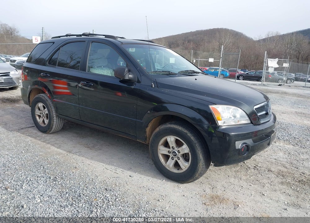 2005 KIA SORENTO VIN: KNDJC733X55439128