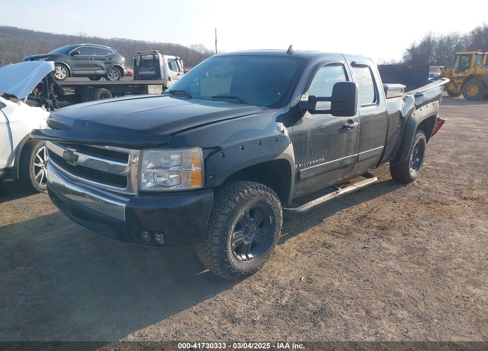 2008 CHEVROLET SILVERADO 1500 LT2 VIN: 1GCEK19068Z146371