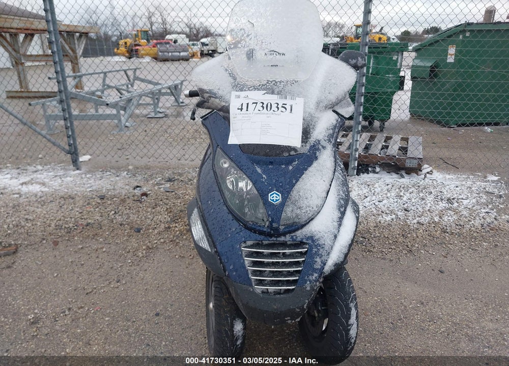 2009 PIAGGIO MP3 400 VIN: ZAPM590T495001149