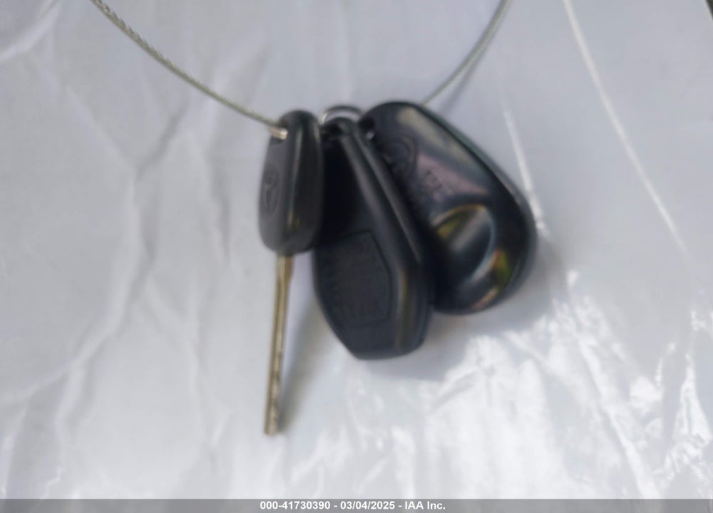 2006 TOYOTA SIENNA LE VIN: 5TDZA23C56S397653