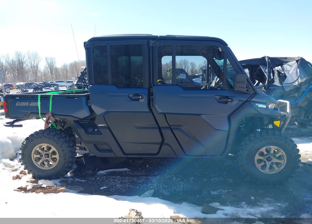 2025 CAN-AM DEFENDER MAX LIMITED CAB HD10/LONE STAR HD10 VIN: 3JBUUAX4XSK017231