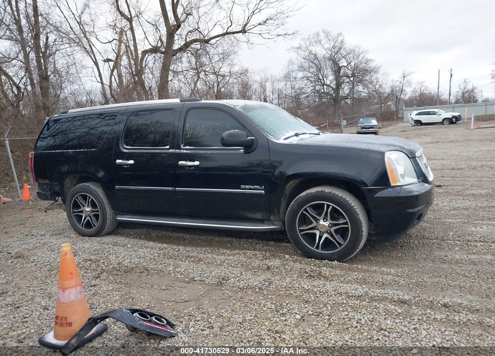 2012 GMC YUKON XL VIN: 1GKS2MEFXCR109402