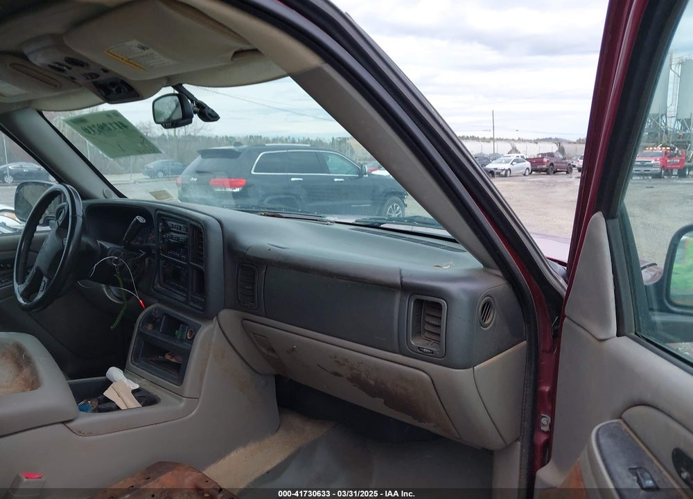 2004 CHEVROLET SUBURBAN 1500 VIN: 3GNFK16T64G182159