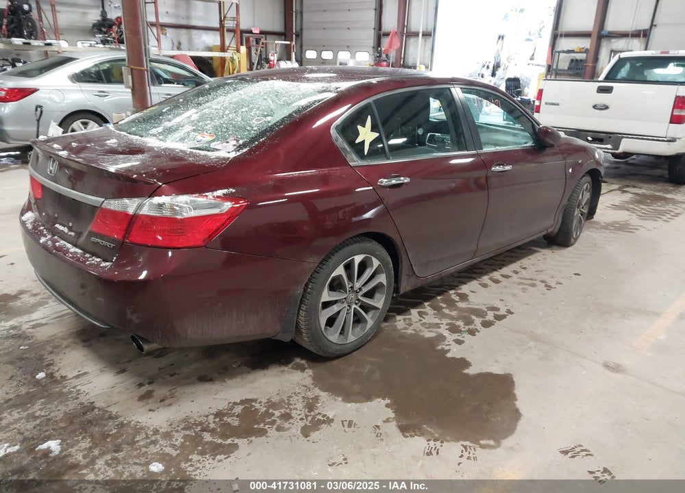 2014 HONDA ACCORD VIN: 1HGCR2F58EA011283