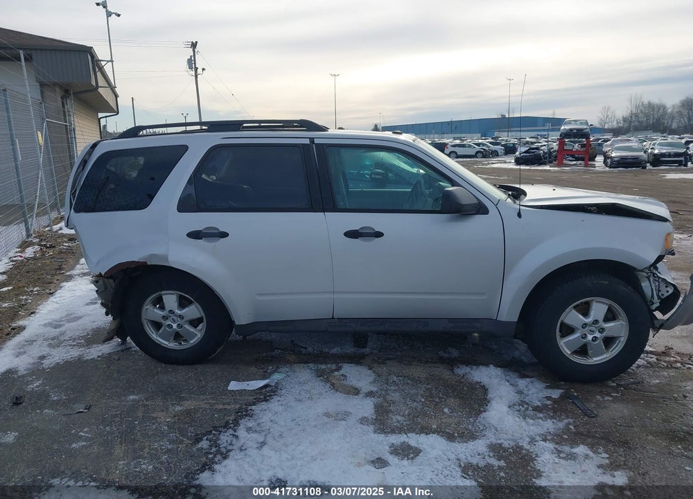 2009 FORD ESCAPE XLT VIN: 1FMCU037X9KA87722