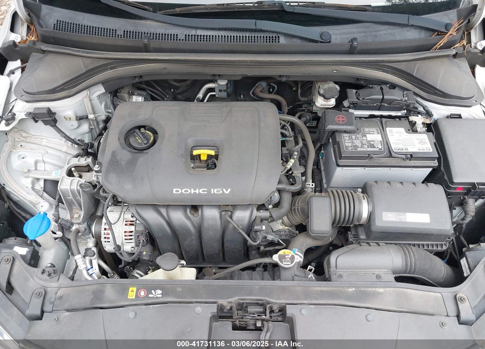 2018 HYUNDAI ELANTRA VIN: 5NPD84LF9JH245479