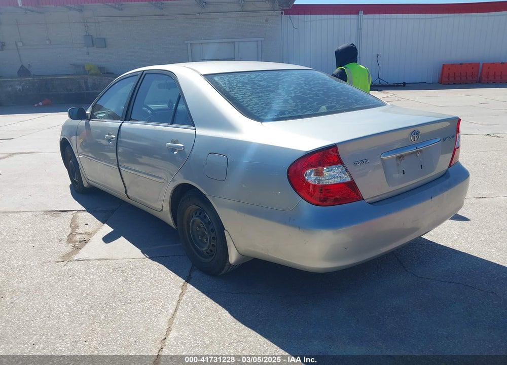 2003 TOYOTA CAMRY LE VIN: 4T1BE30K63U151267