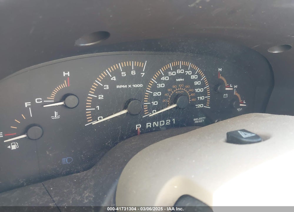 2003 FORD EXPEDITION VIN: 1FMRU15W43LB55499