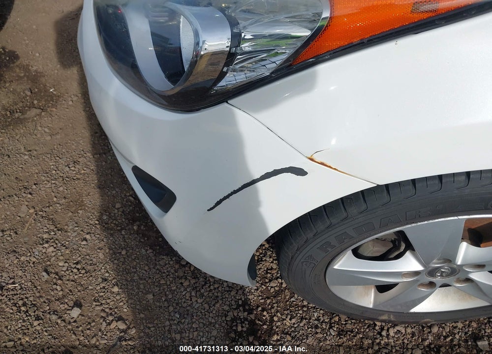 2013 HYUNDAI ELANTRA VIN: 5NPDH4AE1DH364416