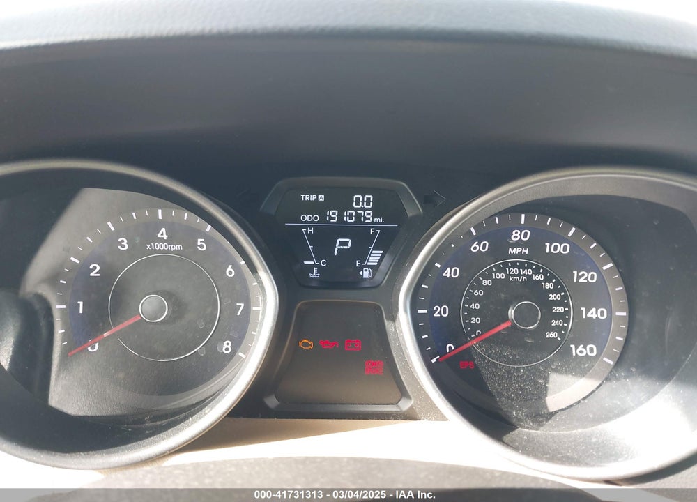2013 HYUNDAI ELANTRA VIN: 5NPDH4AE1DH364416