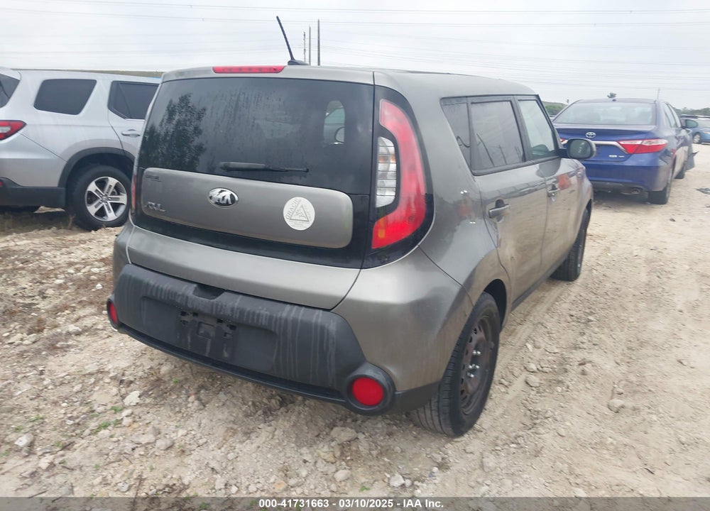 2015 KIA SOUL VIN: KNDJN2A23F7208018