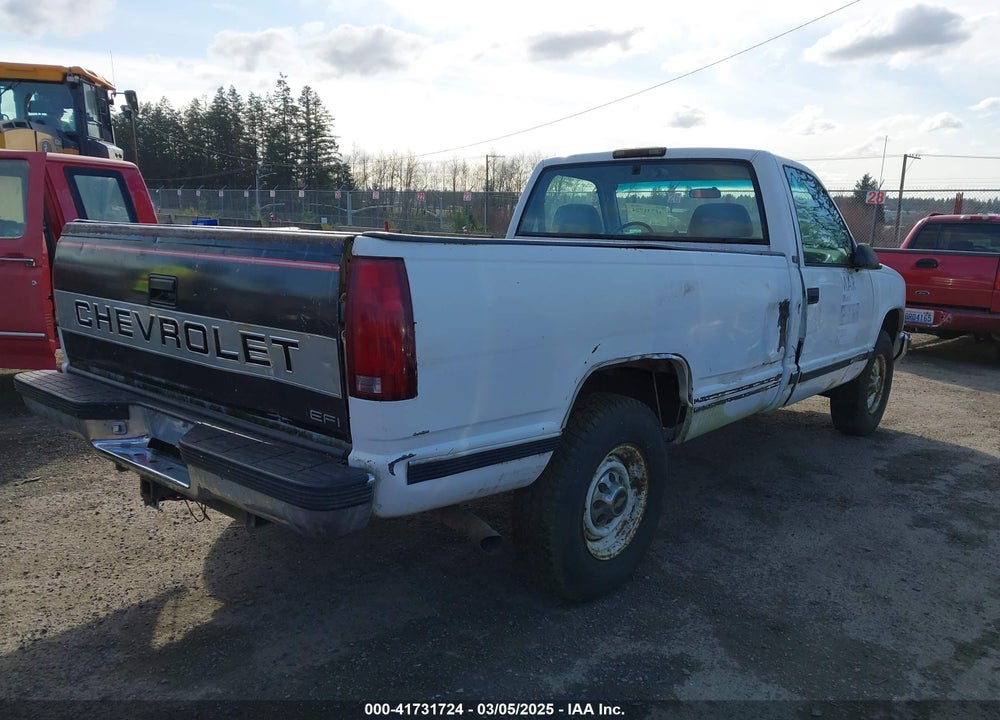 1996 CHEVROLET GMT-400 VIN: 1GCGC34J6TZ111274