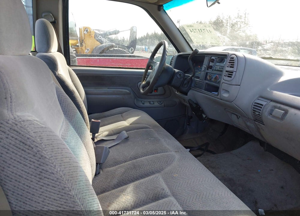 1996 CHEVROLET GMT-400 VIN: 1GCGC34J6TZ111274