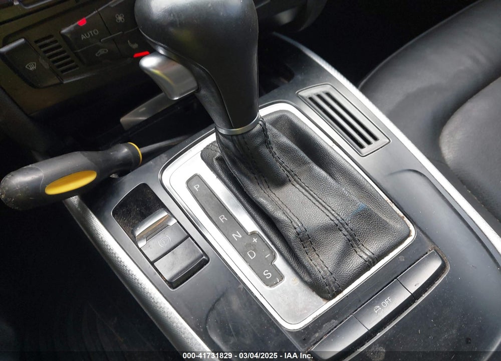 2012 AUDI A4 2.0T PREMIUM VIN: WAUBFAFL1CN014220