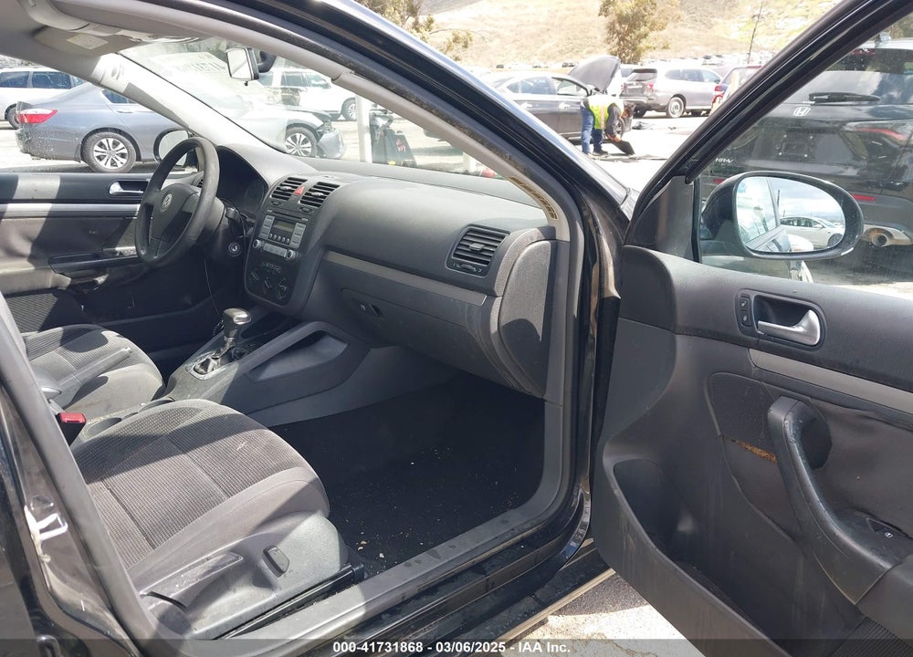 2009 VOLKSWAGEN JETTA VIN: 3VWJZ71K09M156128