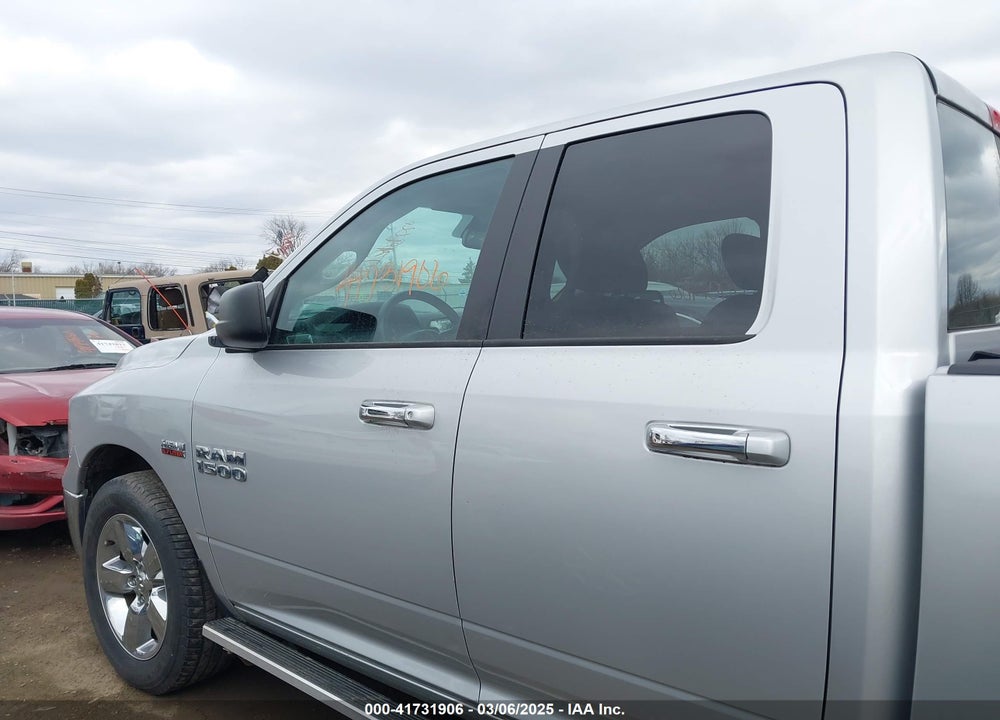2015 RAM 1500 VIN: 1C6RR7GTXFS723803