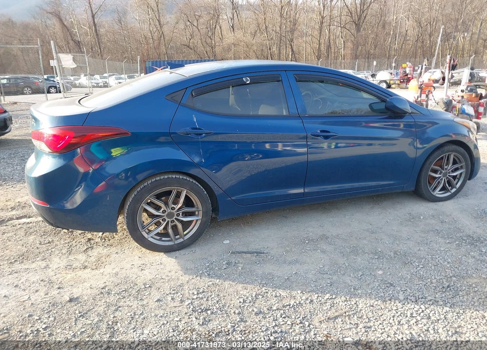 2016 HYUNDAI ELANTRA VIN: KMHDH4AE5GU600930