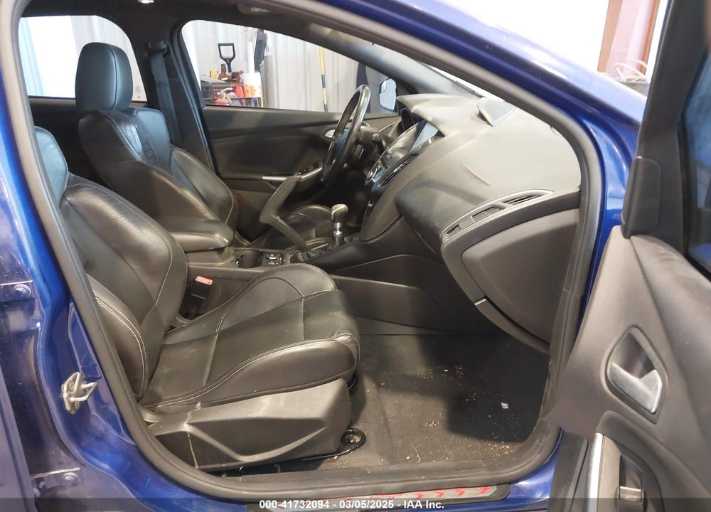 2013 FORD FOCUS ST VIN: 1FADP3L93DL383371