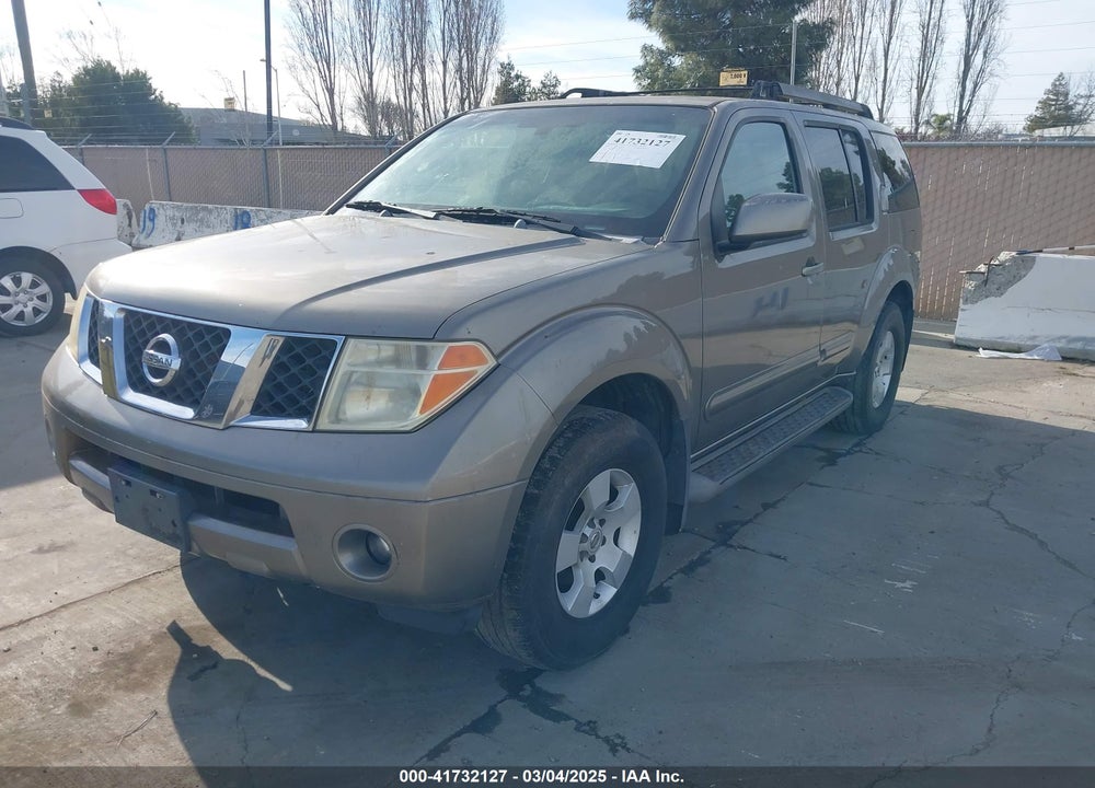 2005 NISSAN PATHFINDER VIN: 5N1AR18W95C765573