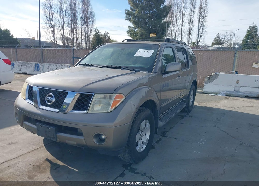 2005 NISSAN PATHFINDER VIN: 5N1AR18W95C765573