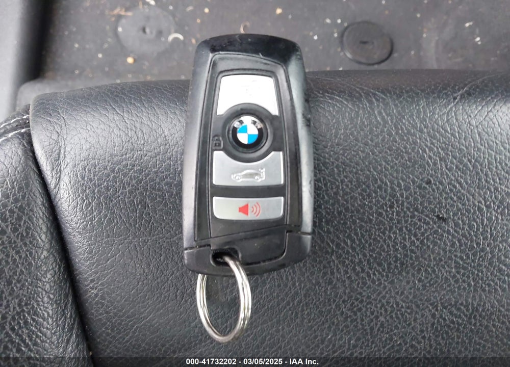 2017 BMW X3 XDRIVE28I VIN: 5UXWX9C56H0T11556