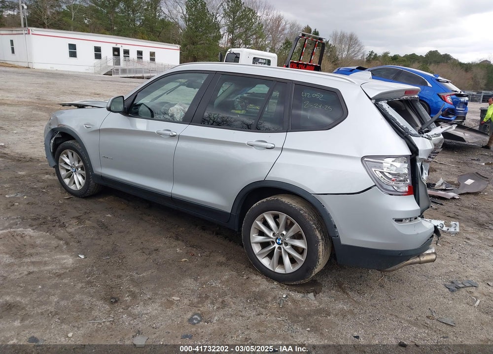 2017 BMW X3 XDRIVE28I VIN: 5UXWX9C56H0T11556