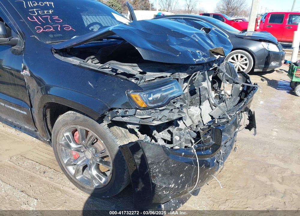 2015 JEEP GRAND CHEROKEE SRT VIN: 1C4RJFDJ4FC613076