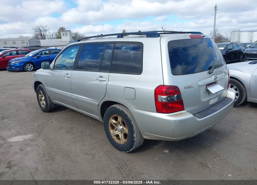2005 TOYOTA HIGHLANDER VIN: JTEGD21A350115135