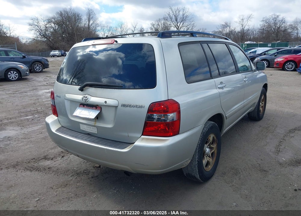 2005 TOYOTA HIGHLANDER VIN: JTEGD21A350115135