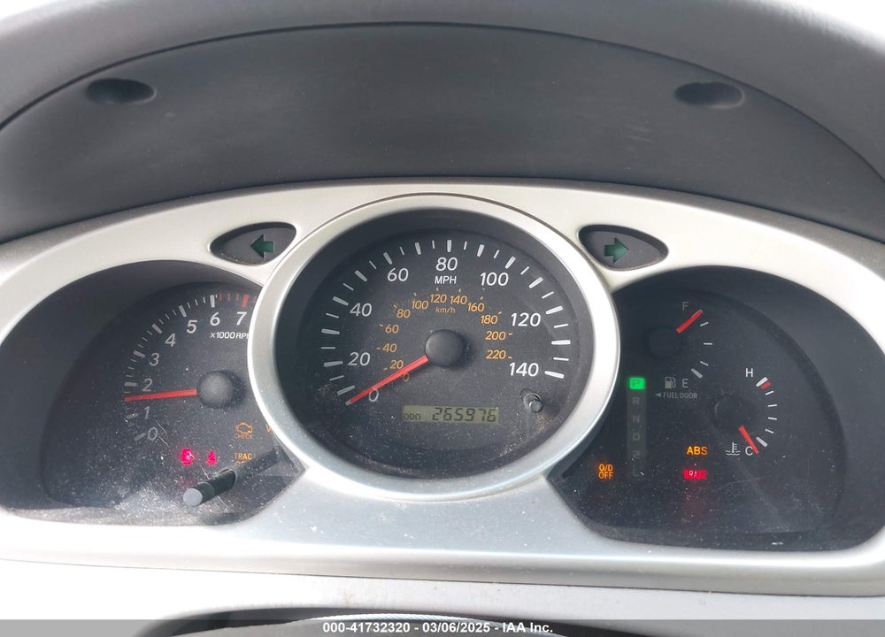 2005 TOYOTA HIGHLANDER VIN: JTEGD21A350115135