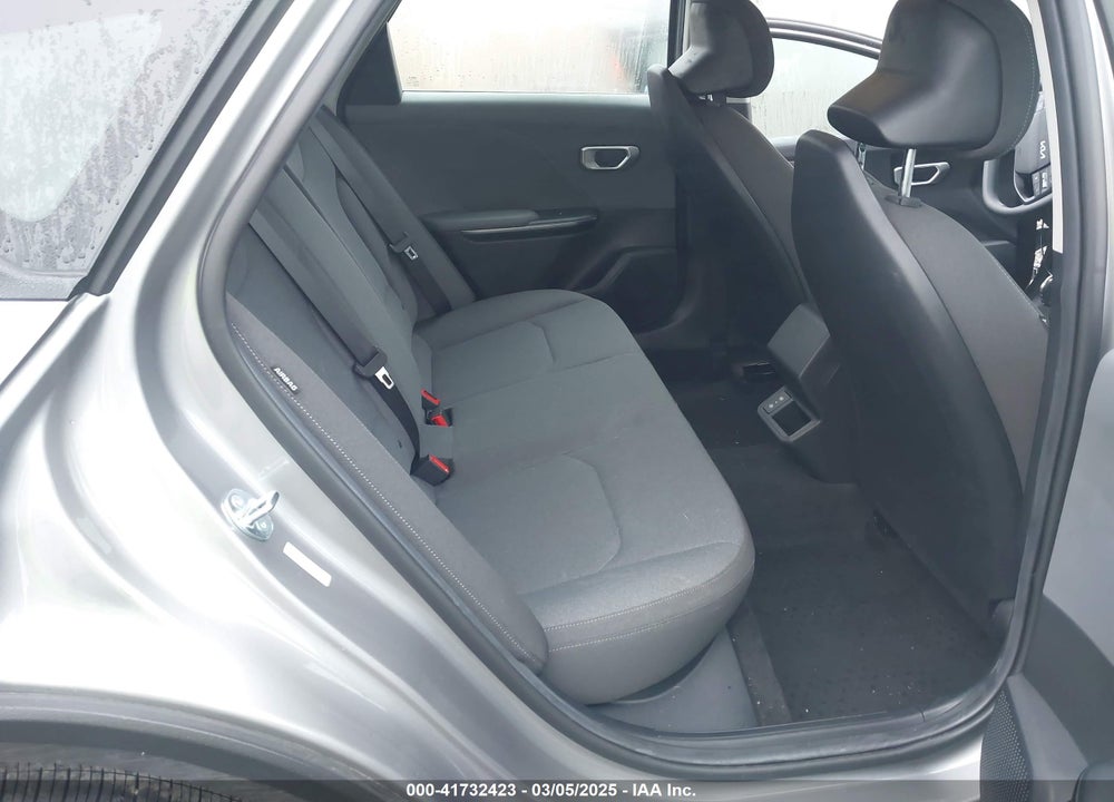 2025 KIA K4 LXS VIN: 3KPFT4DE6SE030497