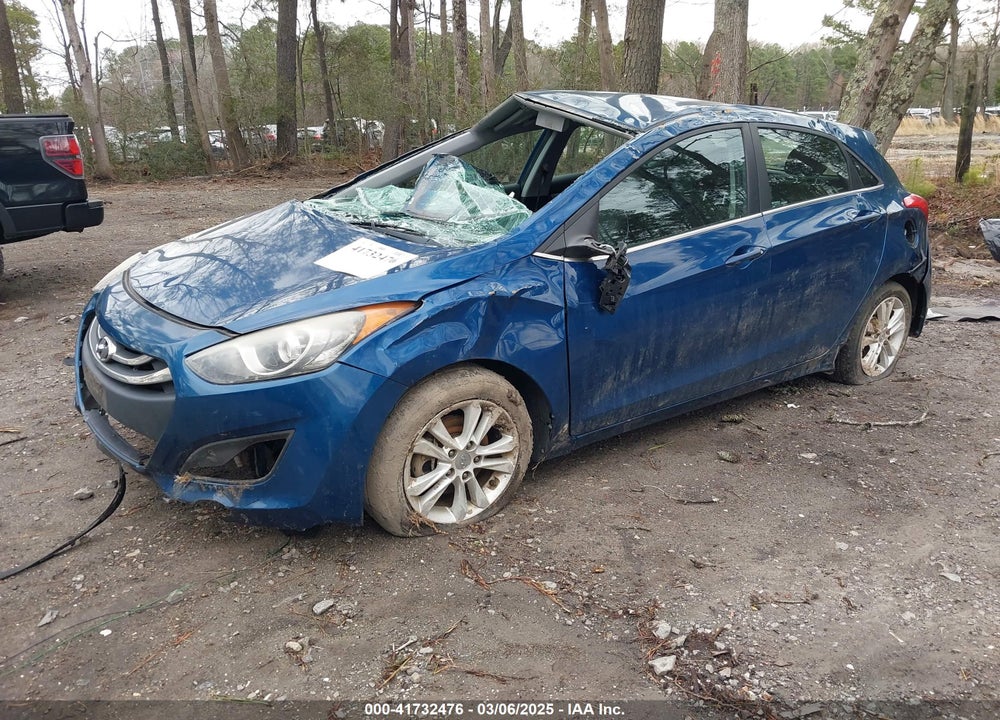 2014 HYUNDAI ELANTRA GT VIN: KMHD35LH0EU172127