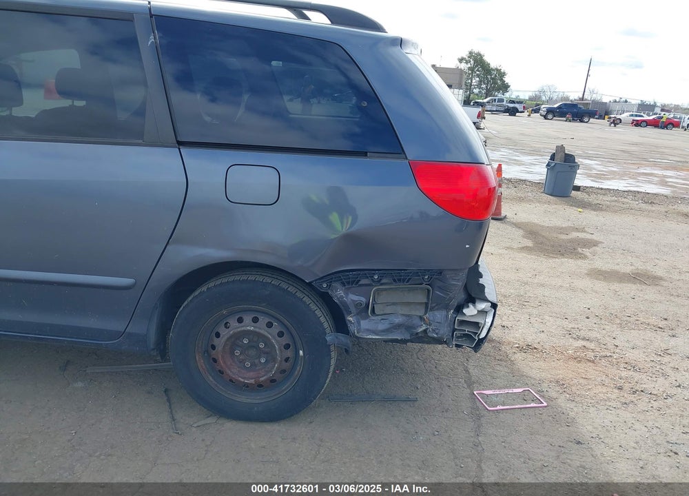2007 TOYOTA SIENNA VIN: 5TDZK23CX7S039446