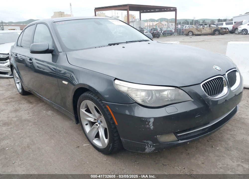 2008 BMW 528I VIN: WBANU53558CT05385