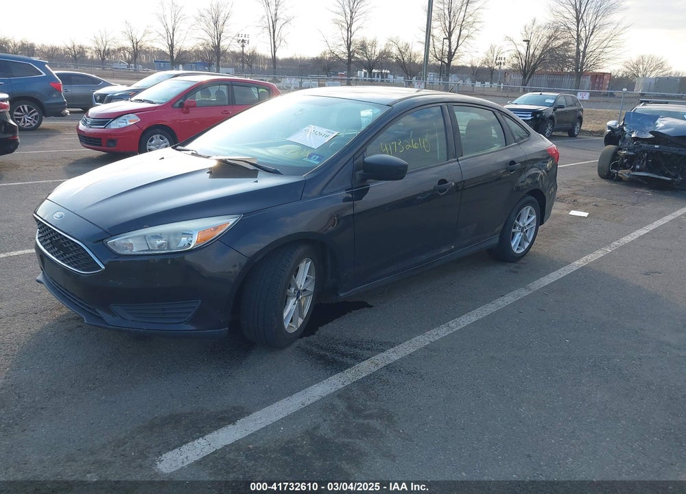 2015 FORD FOCUS VIN: 1FADP3E22FL215921