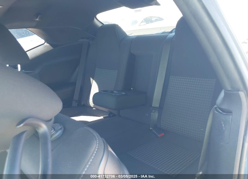 2022 DODGE CHALLENGER GT VIN: 2C3CDZJG5NH118134