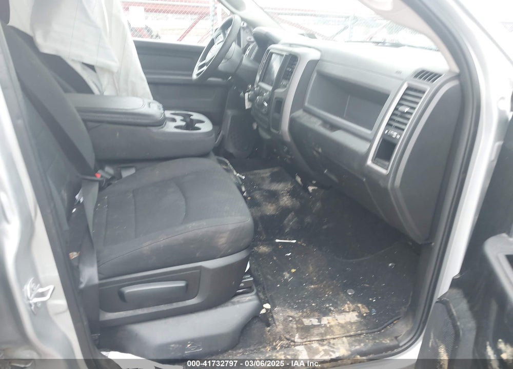 2019 RAM 1500 CLASSIC VIN: 1C6RR7KT0KS580815