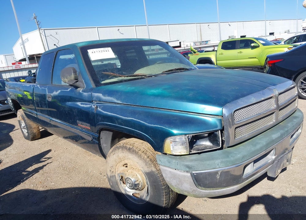 1998 DODGE RAM 2500 VIN: 3B7KC2266WG196303