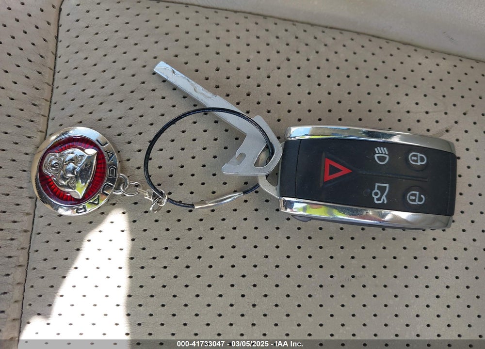 2010 JAGUAR XF VIN: SAJWA0GB5ALR78767
