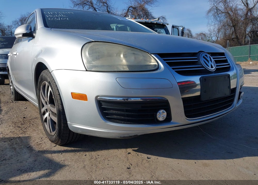 2005 VOLKSWAGEN JETTA 2.5 VIN: 3VWSF71K95M638944