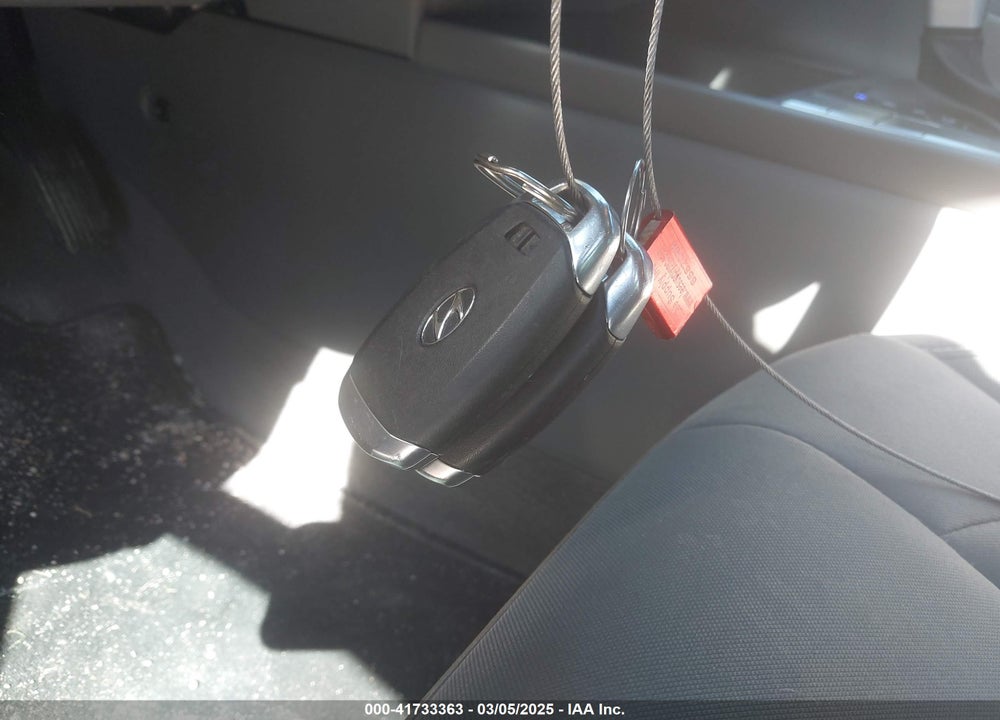 2023 HYUNDAI ELANTRA VIN: KMHLM4AG7PU433432