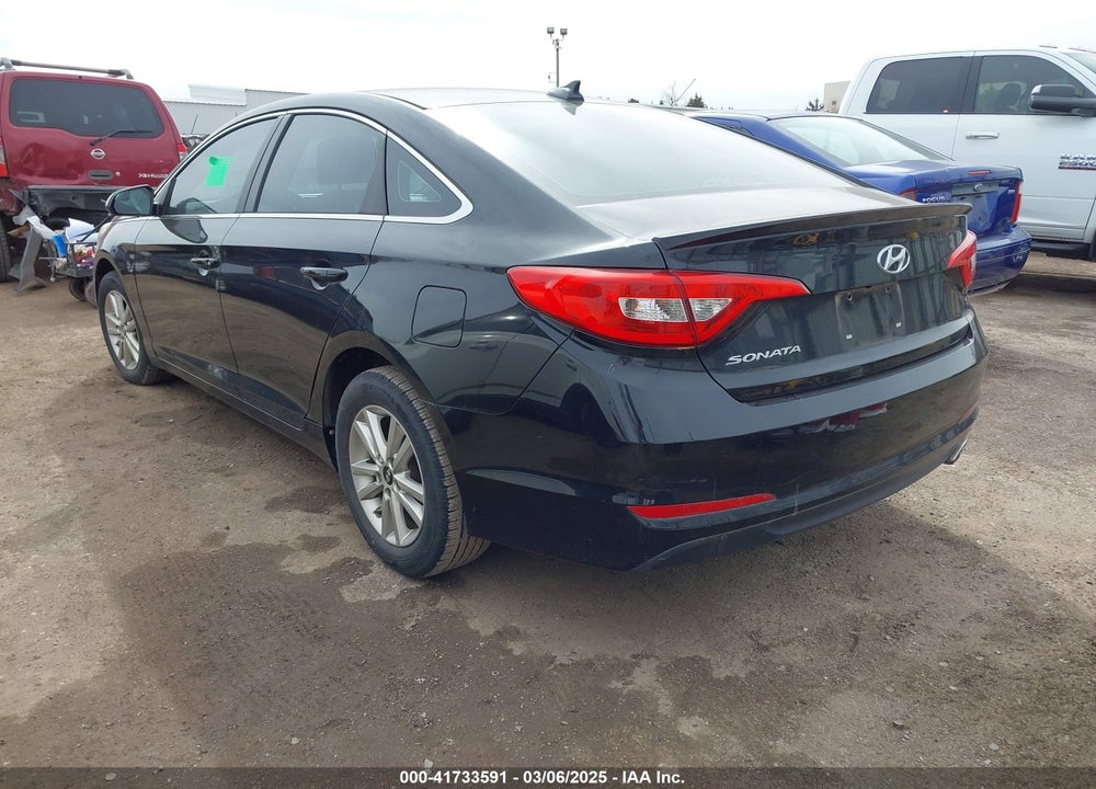 2016 HYUNDAI SONATA SE VIN: 5NPE24AF1GH274671