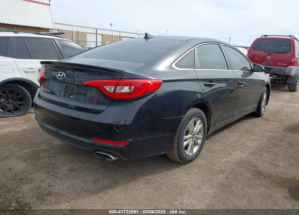 2016 HYUNDAI SONATA SE VIN: 5NPE24AF1GH274671