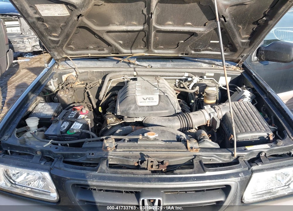 2001 HONDA PASSPORT EX/LX VIN: 4S6DM58W314408078