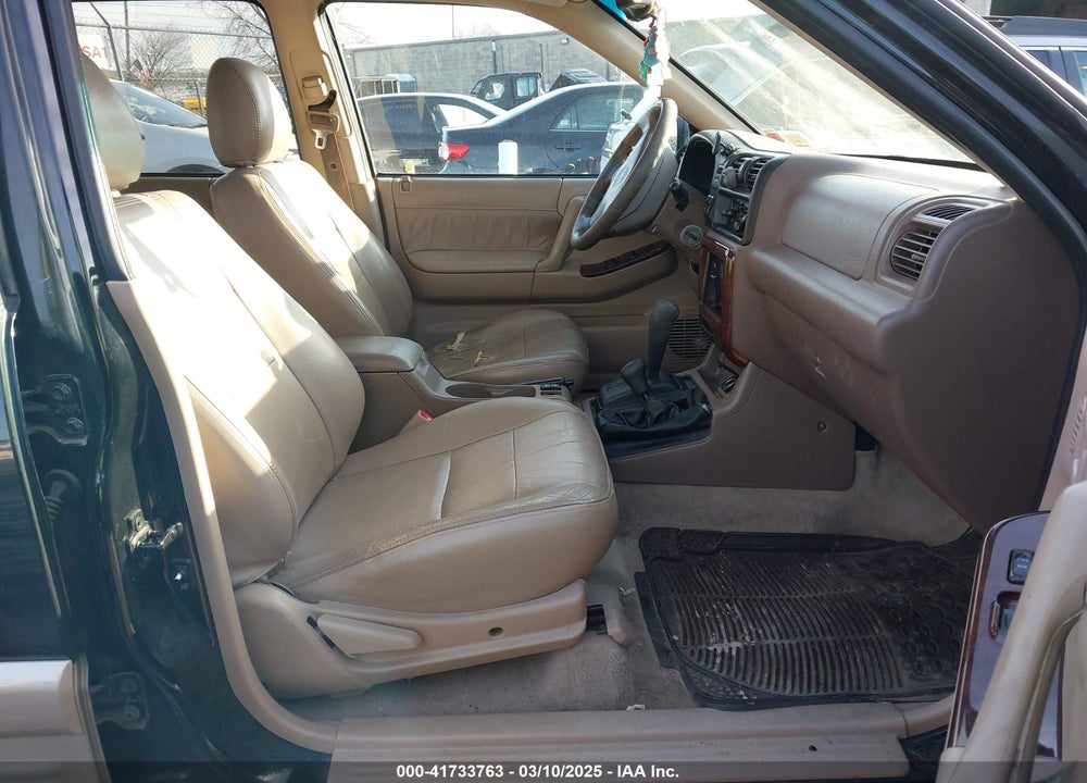 2001 HONDA PASSPORT EX/LX VIN: 4S6DM58W314408078