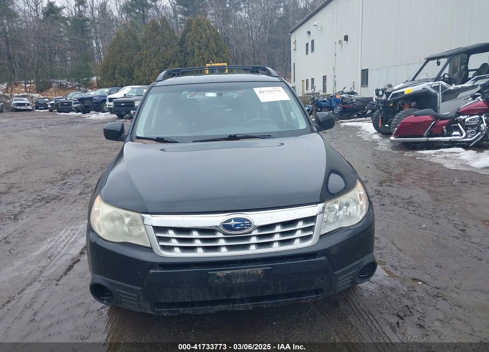 2011 SUBARU FORESTER 2.5X PREMIUM VIN: JF2SHADC6BH728875