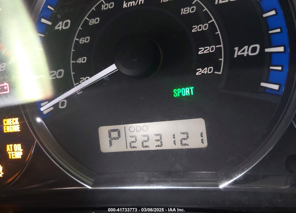 2011 SUBARU FORESTER 2.5X PREMIUM VIN: JF2SHADC6BH728875