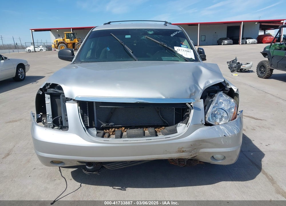 2010 GMC YUKON SLE VIN: 1GKUCAE08AR275205